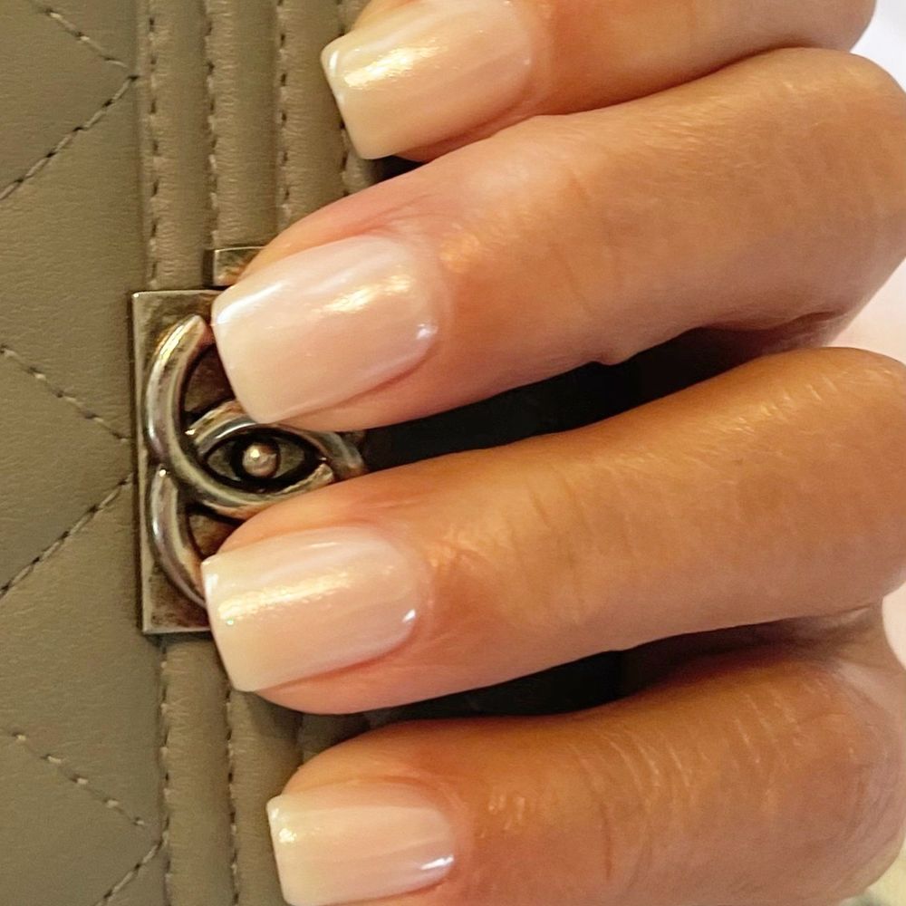 Gloss Nail Bar - Tracy//Chrome Mani - Nail Salons Near Me - Anaheim, California Gloss Nail Bar - Tracy//Chrome Mani - Nail Salons Near Me - Anaheim, California
