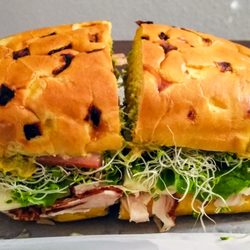 Sea Trader Liquor & Deli - The best sandwich EVER!!!