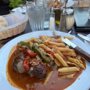 Mart Anthony's - Italian Near Me - Chicago, Illinois