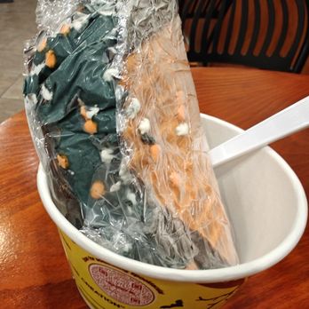 Cold Stone Creamery - Limited time Halloween ice cream taco! - Ice Cream & Frozen Yogurt Near Me - Baton Rouge, Louisiana