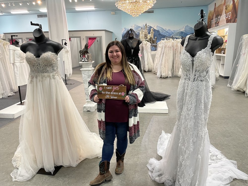 THE WINNER Updated September 2024 42 Reviews 32 W State St