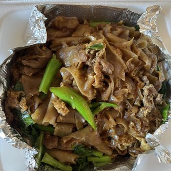 Praya Thai - Beef Pad See Eew (takeout) - Thai Near Me - Las Vegas, Nevada Praya Thai - Beef Pad See Eew (takeout) - Thai Near Me - Las Vegas, Nevada