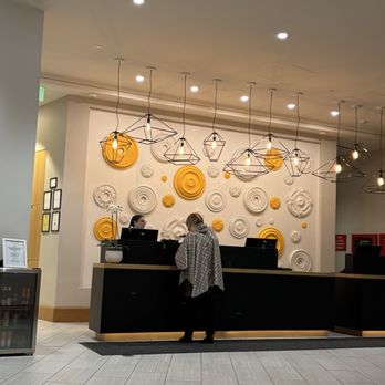 Courtyard by Marriott Boston Downtown/North Station - Hotels Near Me - Boston, Massachusetts
