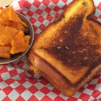 BBQ4LIFE - Vegan foot sandwich. Tempeh and Mac n cheeze both inside Hawaiian bread. Butternut squash on the side (you can choose your side). - Barbeque Near Me - Boise, Idaho BBQ4LIFE - Vegan foot sandwich. Tempeh and Mac n cheeze both inside Hawaiian bread. Butternut squash on the side (you can choose your side). - Barbeque Near Me - Boise, Idaho