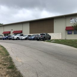 Exterior photo of Potter Automotive - Kyle, Texas Exterior photo of Potter Automotive - Kyle, Texas