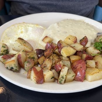 Margie's Diner - Chicken Fried Steak. - Diners Near Me - Paso Robles, California