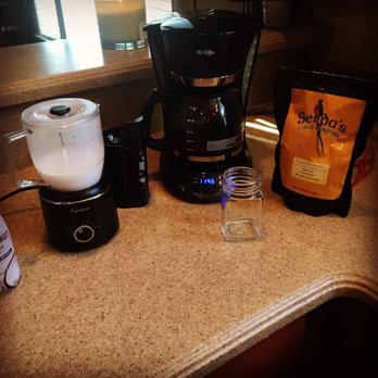 Serda's Coffee Company - Coffee & Tea Near Me - Mobile, Alabama Serda's Coffee Company - Coffee & Tea Near Me - Mobile, Alabama