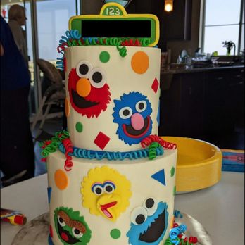 Pixie Cake Art - We had a wonderful experience with Michelle at Pixie Cake Art. The cake she made for our son's 2nd birthday was delicious and beautiful. - Custom Cakes Near Me