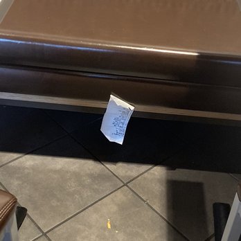 Chick-fil-A - Don't clean seats - Fast Food Near Me - Burbank, California