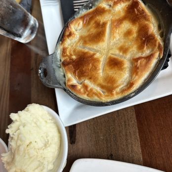 Dillon's Local - Chicken pot pie with mashed potatoes - American Near Me - Plymouth, Massachusetts Dillon's Local - Chicken pot pie with mashed potatoes - American Near Me - Plymouth, Massachusetts