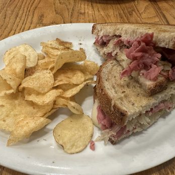 The Sisters Restaurant - Reuben sandwich with chips - Sandwiches Near Me - Everett, Washington