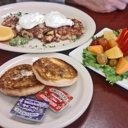 CBHash, add mushrooms (50 cents)-sub fresh fruit for potatoes (N/C). Awesome!