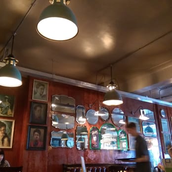 Expo Lounge - Dark in here. - Cafes Near Me - Manchester, XGM