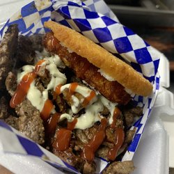 Mordisko&Salsa - Fried arepa Arepas with roasted beef and fried cheese
