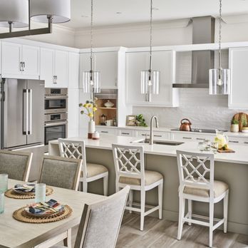 Vi at Bentley Village - Vi at Bentley Village home kitchen. - Retirement Homes Near Me - Naples, Florida Vi at Bentley Village - Vi at Bentley Village home kitchen. - Retirement Homes Near Me - Naples, Florida