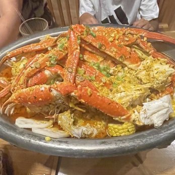 YH's BBQ & Crab - Giant snow crab/blue crab platter - Seafood Near Me - Duluth, Georgia YH's BBQ & Crab - Giant snow crab/blue crab platter - Seafood Near Me - Duluth, Georgia