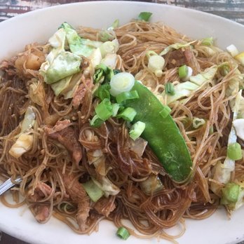 Fiesta Sa Barrio - Pancit Bihon - Filipino Near Me - Glendale, California Fiesta Sa Barrio - Pancit Bihon - Filipino Near Me - Glendale, California
