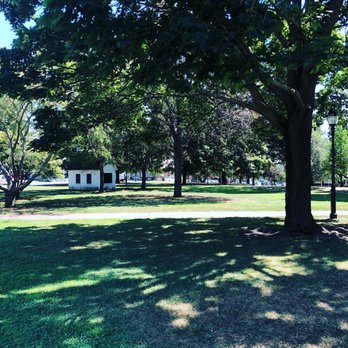 Waltham Common - Parks Near Me - Waltham, Massachusetts