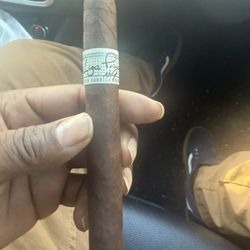 Don Juan Cigar Company - Liga Privada #9