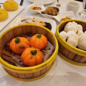 Royal Queen Restaurant - Dim Sum Near Me - Flushing, New York Royal Queen Restaurant - Dim Sum Near Me - Flushing, New York
