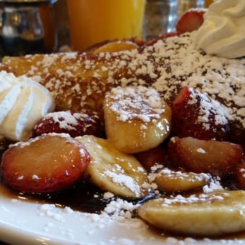 Ball Square Cafe - Caramelized Banana & Strawberry french toast - Breakfast & Brunch Near Me - Somerville, Massachusetts