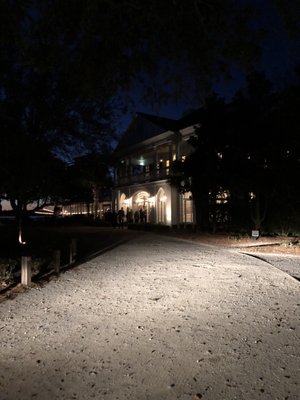 Lowndes Grove by null