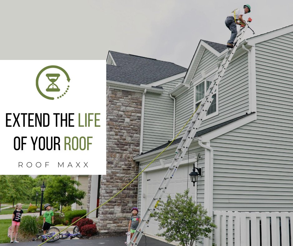 Slide of Roofmaxx of Tyler