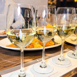 Cooper's Hawk Winery & Restaurant - White wine flight