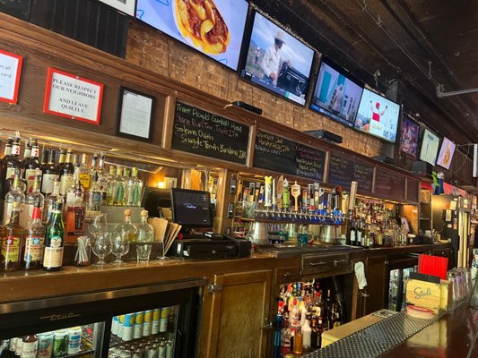 Image 1 for Kasey's Tavern