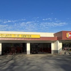 Les Schwab Tire Center