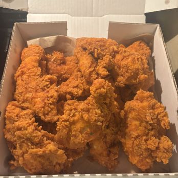 Upper Crust Pizza & Chicken - Thigh box! $13 for all of this chicken! - Pizza Near Me - Akron, Ohio Upper Crust Pizza & Chicken - Thigh box! $13 for all of this chicken! - Pizza Near Me - Akron, Ohio