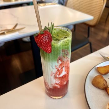 Rise & Set - strawberry matcha - Breakfast & Brunch Near Me - San Francisco, California Rise & Set - strawberry matcha - Breakfast & Brunch Near Me - San Francisco, California