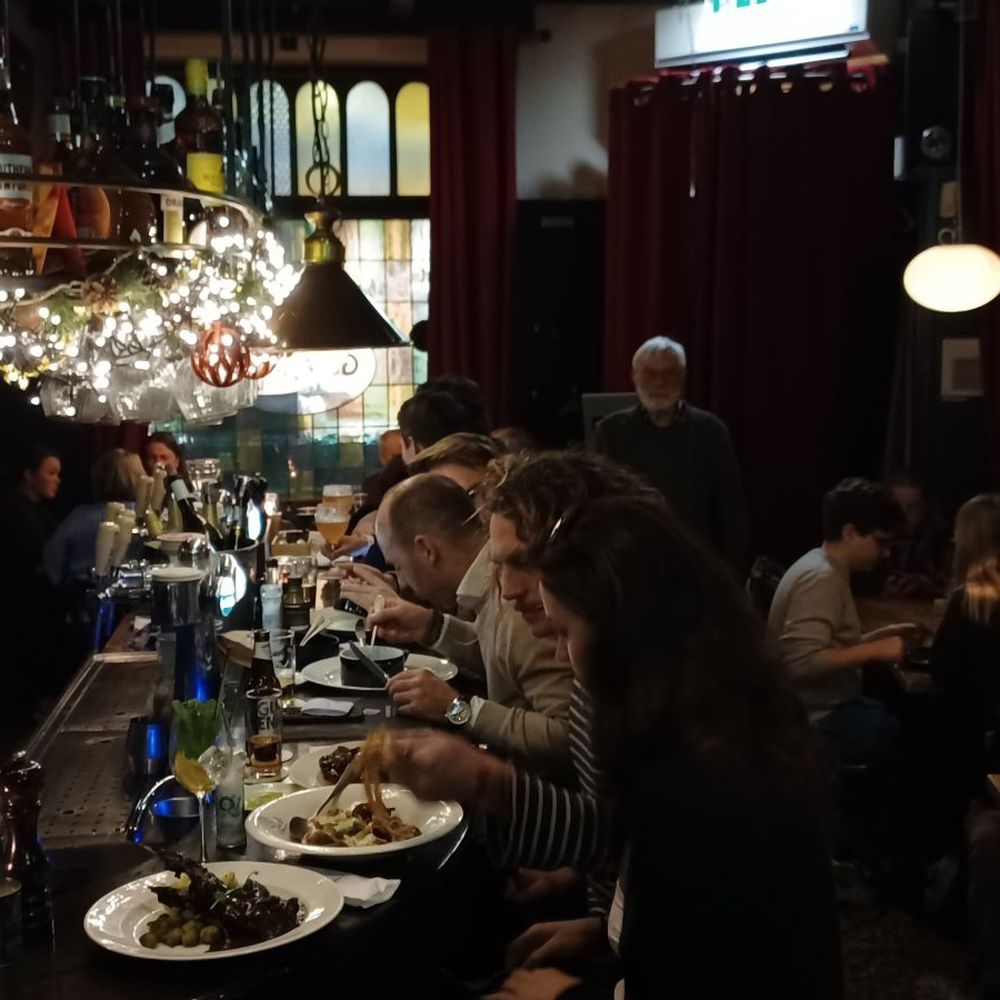 Cafe Sjiek - Cozy interior, excuse my phone's bad exposure, it is not that dark inside - Cafes Near Me - Maastricht, LI