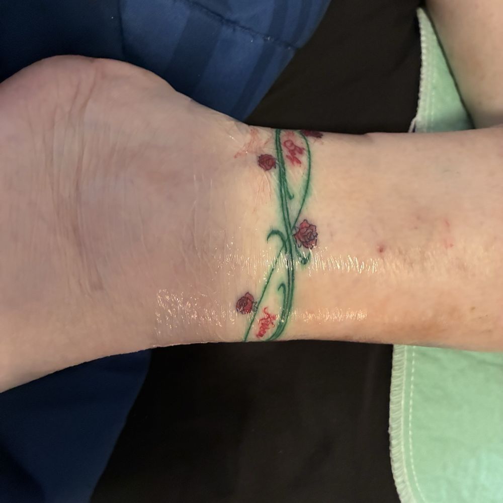 Rise Up Tattoo - Final tattoo my name & husband name in the loops - Tattoo Near Me - Modesto, California Rise Up Tattoo - Final tattoo my name & husband name in the loops - Tattoo Near Me - Modesto, California