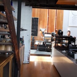 Vertue Coffee Roasters - Massive coffee machine
