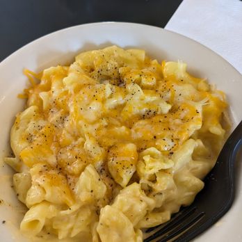 The Cactus - Bowl of Mac and Cheese - Sports Bars Near Me - Twentynine Palms, California The Cactus - Bowl of Mac and Cheese - Sports Bars Near Me - Twentynine Palms, California