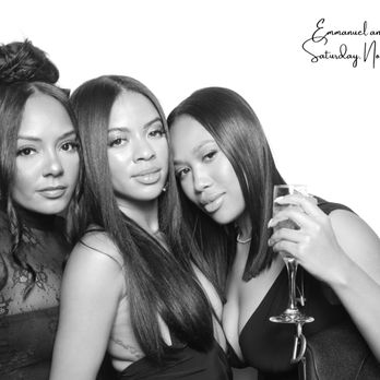 Luxe Booth - Classic Black and White - Photo Booth Rentals Near Me - Miami, Florida