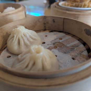 Hong Kong Kitchen - Xiao Long Bao soup dumplings - Chinese Near Me - Winter Park, Florida Hong Kong Kitchen - Xiao Long Bao soup dumplings - Chinese Near Me - Winter Park, Florida