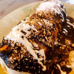 El Rincon De Los Sabores Restuarant - Chicken Mole Burrito