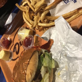 Dick's - Fast Food Near Me - Seattle, Washington