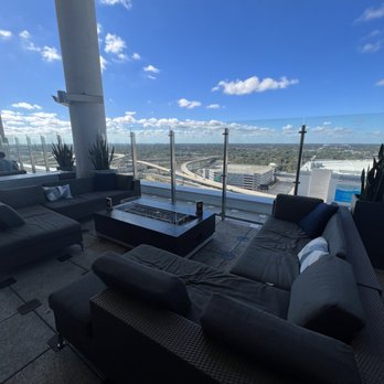 AC Sky Bar - Outdoor space - Bars Near Me - Orlando, Florida AC Sky Bar - Outdoor space - Bars Near Me - Orlando, Florida