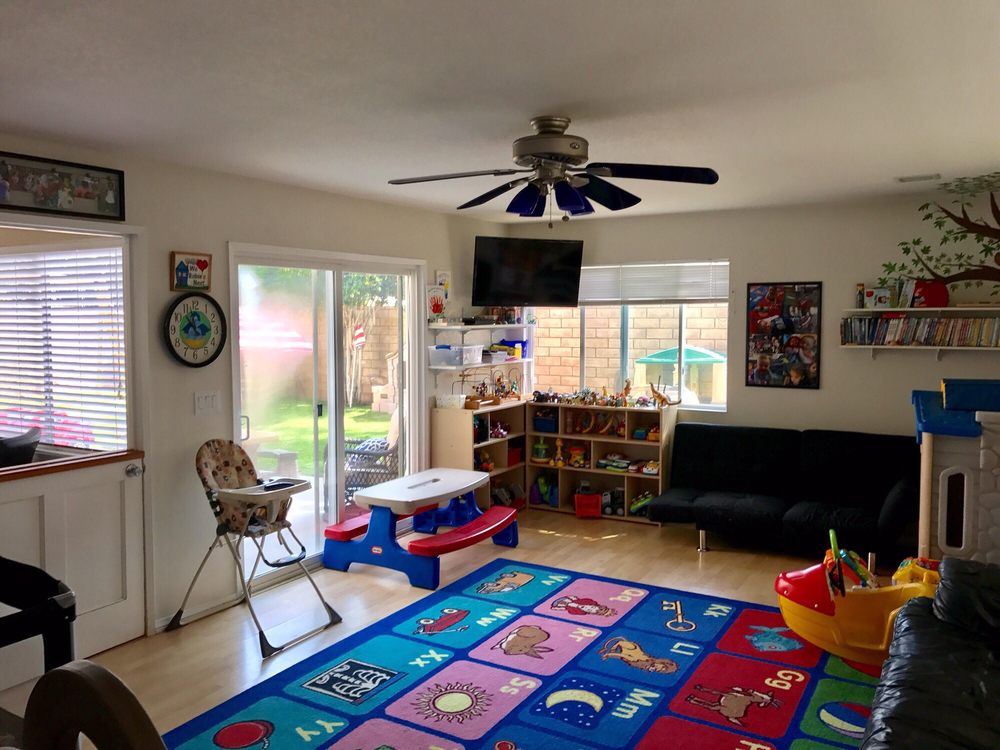 Robins Nest Family Childcare - childcare center in Oxnard, CA