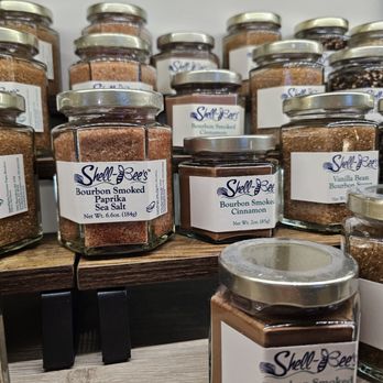 Art Eatables - Bourbon smoked salts. - Chocolatiers & Shops Near Me - Louisville, Kentucky Art Eatables - Bourbon smoked salts. - Chocolatiers & Shops Near Me - Louisville, Kentucky