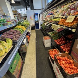 Bombay Grocers - Inside