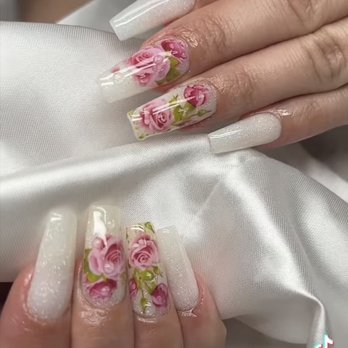Gravity Nails & Spa - Nail Salons Near Me - Wellington, Florida