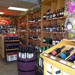 Calabria Market & Wine Store - View of our wine store