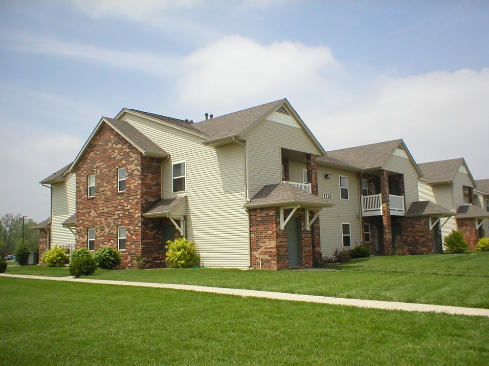 AMBERWOOD PLACE APARTMENTS 12 Photos Apartments 2864 Amberwood Pl, Kokomo, IN Phone