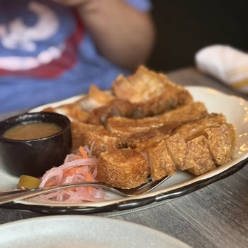 Bayan Ko Diner - Cuban Near Me - Chicago, Illinois