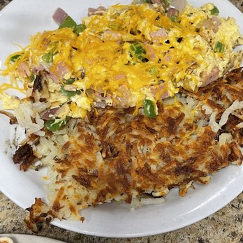 Carolyn's Cafe - Breakfast & Brunch Near Me - Redlands, California