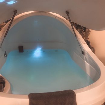 Infinity Float Spa - Pod - Float Spa Near Me - Osage Beach, Missouri